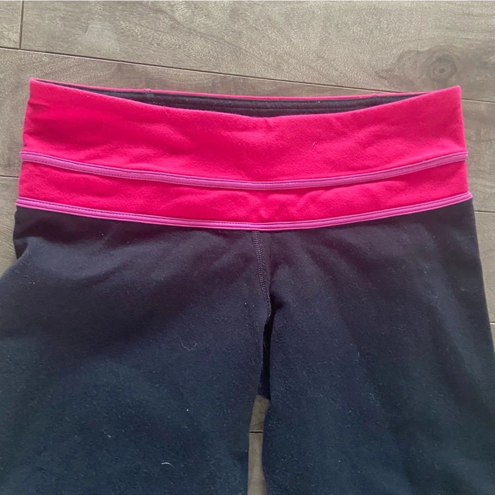 Lululemon Groove Crop Pants - Picture 8 of 8